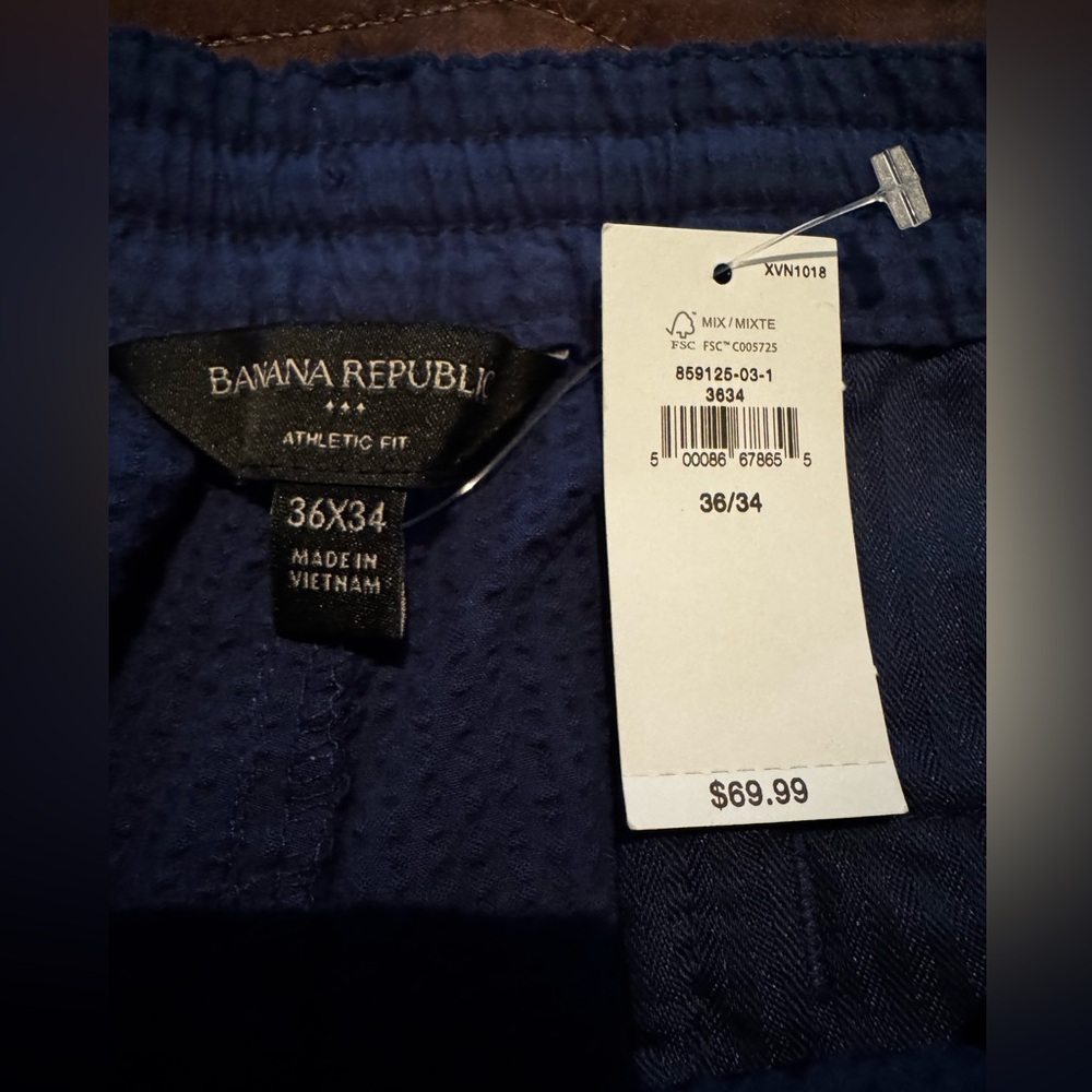 Banana Republic Men’s Seersucker Navy Pants